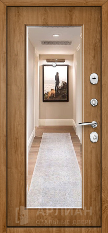 Фото №2 «Заводская дверь уличная в полной комплектации с зеркалом №2»